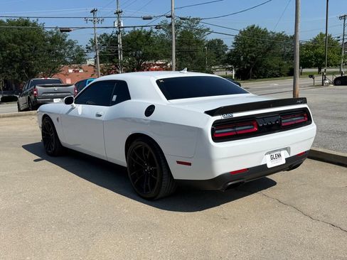 Used 2023 Dodge Challenger SRT Hellcat RWD image 8