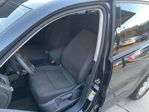 Used 2017 Volkswagen Tiguan Limited image 7