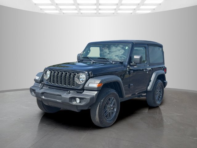 Certified 2025 Jeep Wrangler Sport AWD/4WD image 3