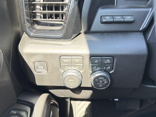 New 2026 GMC Sierra 1500 AT4 w/ Technology Package AWD/4WD image 34