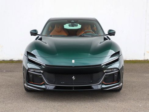 Certified 2025 Ferrari Purosangue image 7