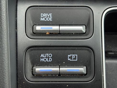 Used 2025 Hyundai Sonata SEL FWD image 28