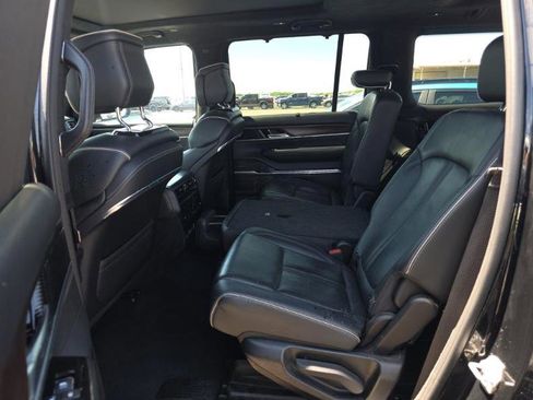 Used 2023 Jeep Grand Wagoneer Series II w/ Flexible Seating Group image 11