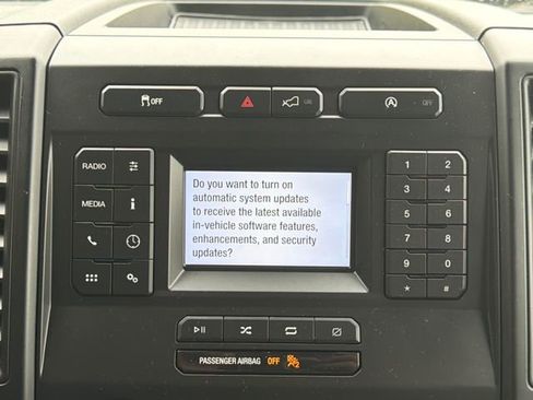 Used 2020 Ford F150 XL w/ Equipment Group 101A Mid AWD/4WD image 16