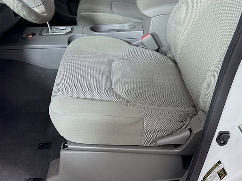 Certified 2020 Nissan Frontier SV w/ Midnight Edition Floor Mats image 26