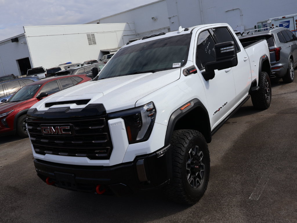 Used 2024 GMC Sierra 2500 AT4X AWD/4WD image 7