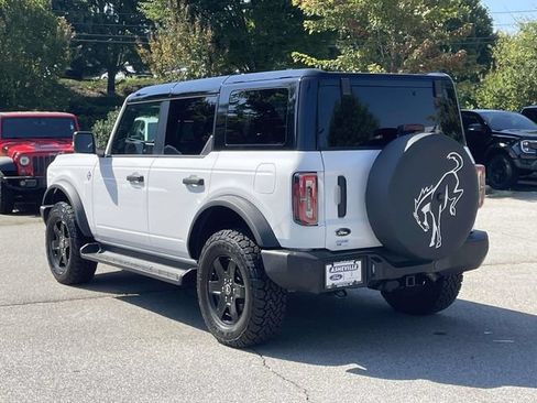 Used 2025 Ford Bronco Outer Banks AWD/4WD image 3