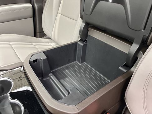 New 2026 GMC Yukon Elevation image 21