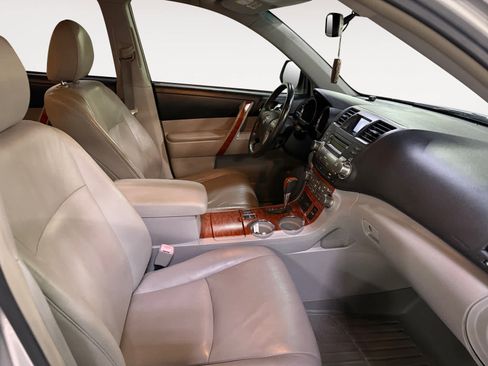 Used 2008 Toyota Highlander Limited image 19