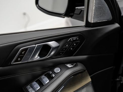 Used 2024 BMW ALPINA XB7 AWD/4WD image 44