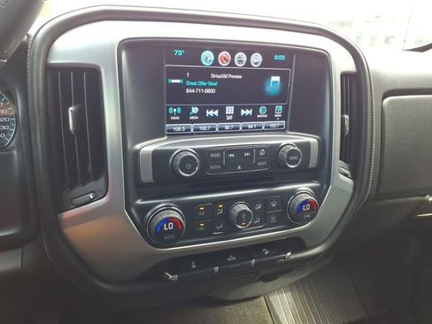 Used 2017 GMC Sierra 1500 SLE w/ SLE Value Package AWD/4WD image 16