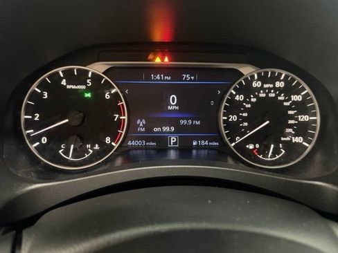 Used 2024 Nissan Altima 2.5 SR FWD image 23