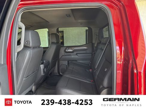 Used 2025 Chevrolet Silverado 1500 LT Trail Boss w/ Convenience Package II image 19