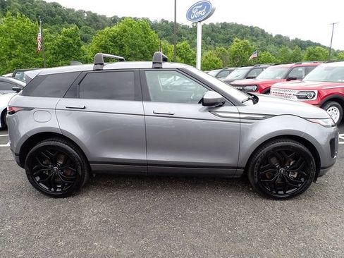 Used 2023 Land Rover Range Rover Evoque SE AWD/4WD image 9