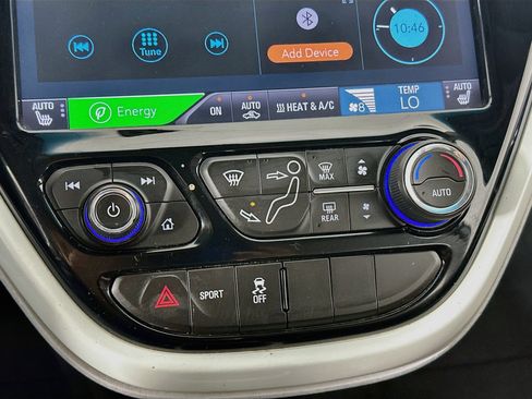Used 2017 Chevrolet Bolt LT FWD image 23