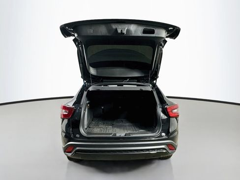 Used 2026 Chevrolet Trax RS w/ Driver Confidence Package FWD image 33