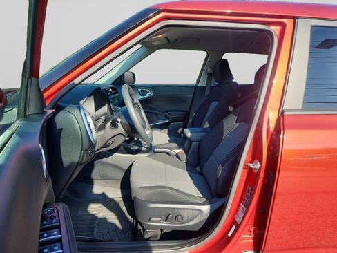 Certified 2021 Kia Soul S FWD image 10
