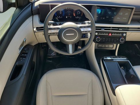 New 2026 Hyundai Tucson SEL image 17