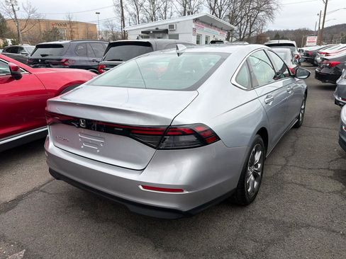 Used 2024 Honda Accord EX image 6