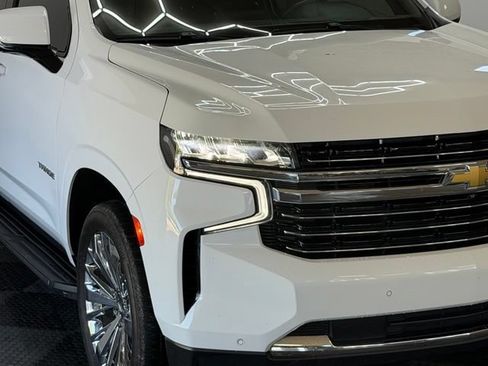 Used 2021 Chevrolet Tahoe LT w/ LT Signature Package AWD/4WD image 4