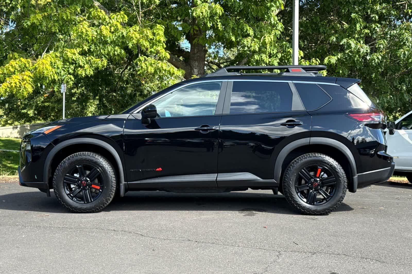 New 2026 Nissan Rogue SV AWD/4WD image 5