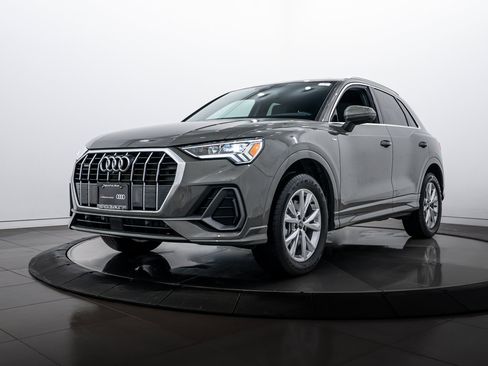 Certified 2023 Audi Q3 2.0T Premium Plus w/ Premium Plus Package image 6