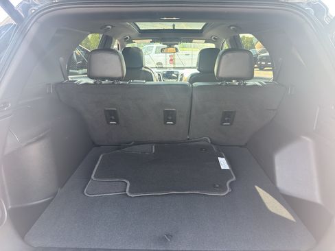 Certified 2022 Chevrolet Equinox Premier AWD/4WD image 36