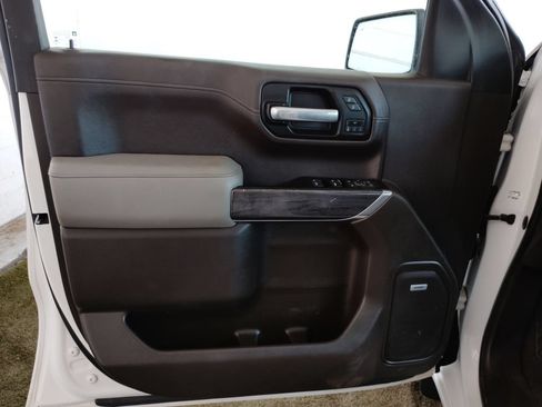 Used 2019 Chevrolet Silverado 1500 LTZ w/ LTZ Plus Package AWD/4WD image 19