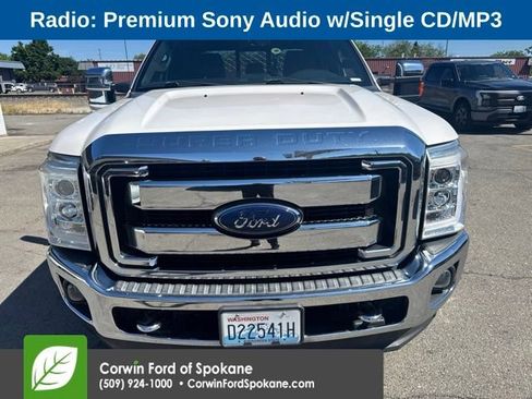 Used 2015 Ford F350 Lariat w/ Lariat Chrome Package AWD/4WD image 4