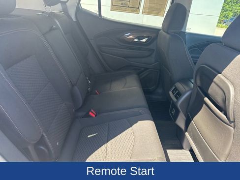 Used 2020 GMC Terrain SLE w/ Driver Convenience Package FWD image 23