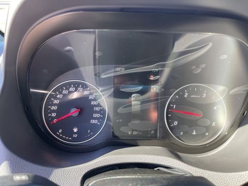 Used 2025 Mercedes-Benz Sprinter 2500 image 18