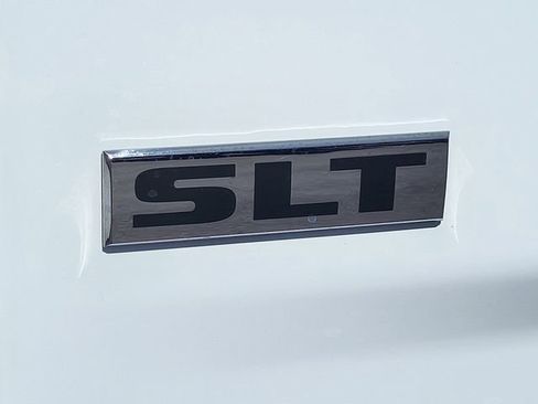 Certified 2023 RAM 1500 Classic SLT w/ Electronics Group image 8