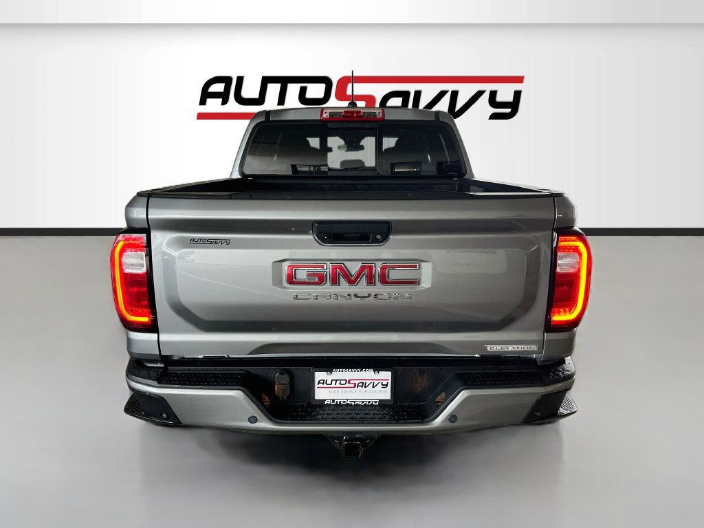 Used 2025 GMC Canyon Elevation w/ Technology Package AWD/4WD image 6