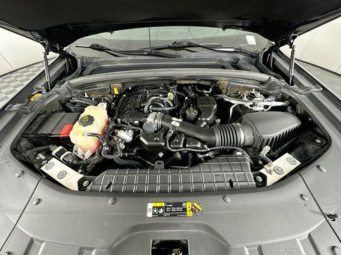 Used 2022 Jeep Grand Cherokee L Laredo image 35