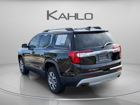 Used 2020 GMC Acadia SLT FWD image 2
