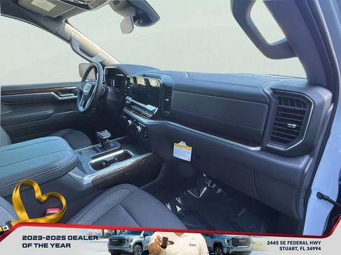 New 2026 GMC Sierra 1500 Elevation image 25