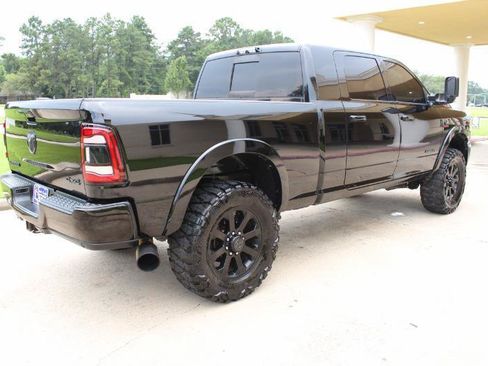 Used 2019 RAM 2500 Laramie w/ Night Edition AWD/4WD image 15