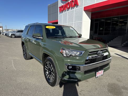 Used 2022 Toyota 4Runner Limited AWD/4WD image 1