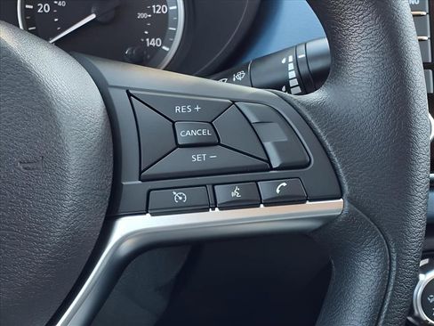 New 2025 Nissan Versa SV w/ Trunk Package image 20