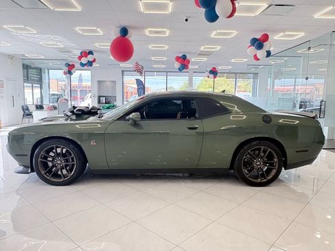 Used 2021 Dodge Challenger R/T Scat Pack w/ Dynamics Package RWD image 4