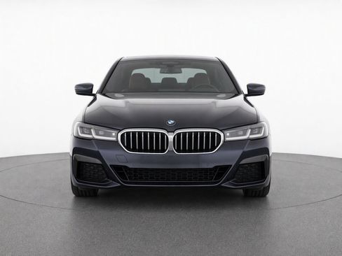 Used 2021 BMW M550i xDrive w/ Dynamic Handling Package AWD/4WD image 6