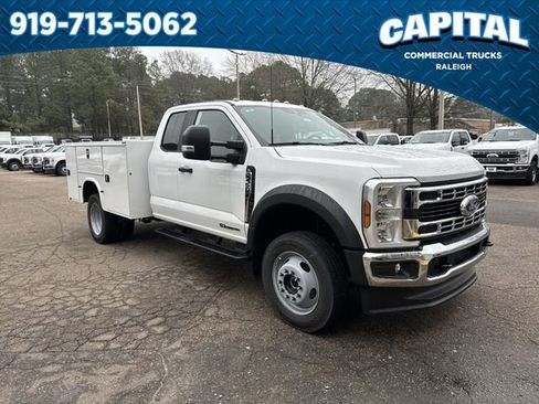 New 2026 Ford F450 XL w/ XL Chrome Package AWD/4WD image 2