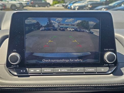 New 2025 Nissan Rogue SV image 14