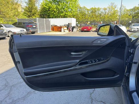 Used 2016 BMW 640i xDrive Convertible AWD/4WD image 19