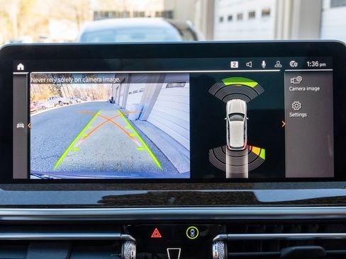 Used 2023 BMW X3 xDrive30i w/ Premium Package image 19