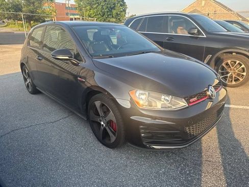 Used 2016 Volkswagen GTI SE FWD image 5