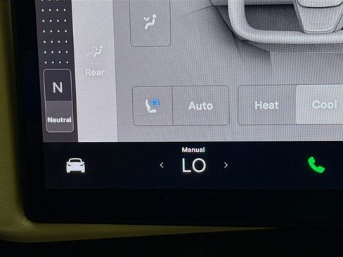 Used 2023 Tesla Model X image 19