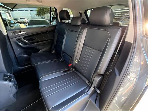 Certified 2023 Volkswagen Tiguan SE image 20
