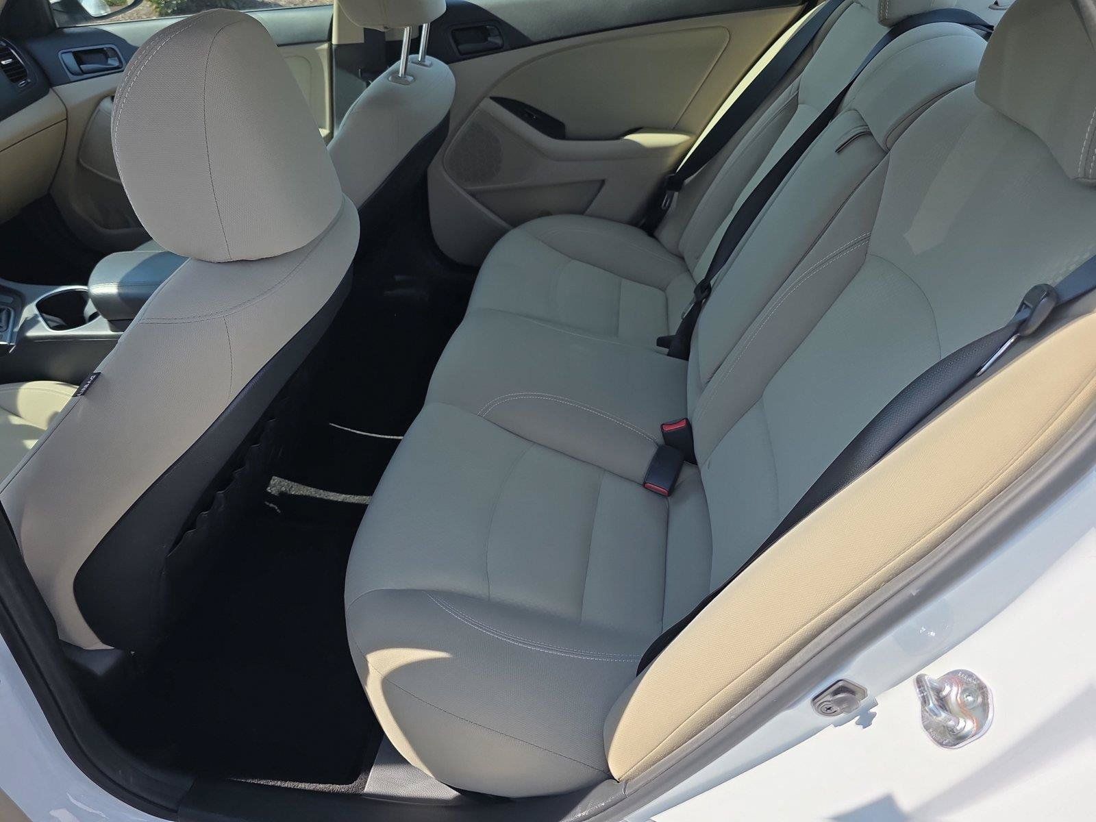 Used 2014 Kia Optima LX FWD image 31