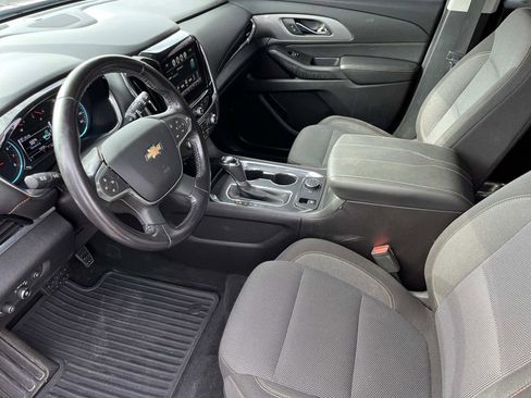 Used 2018 Chevrolet Traverse LT image 28